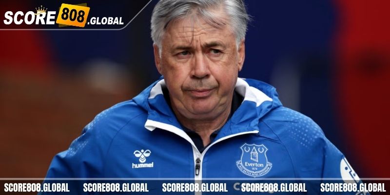 Pelatih kepala di Klub Everton